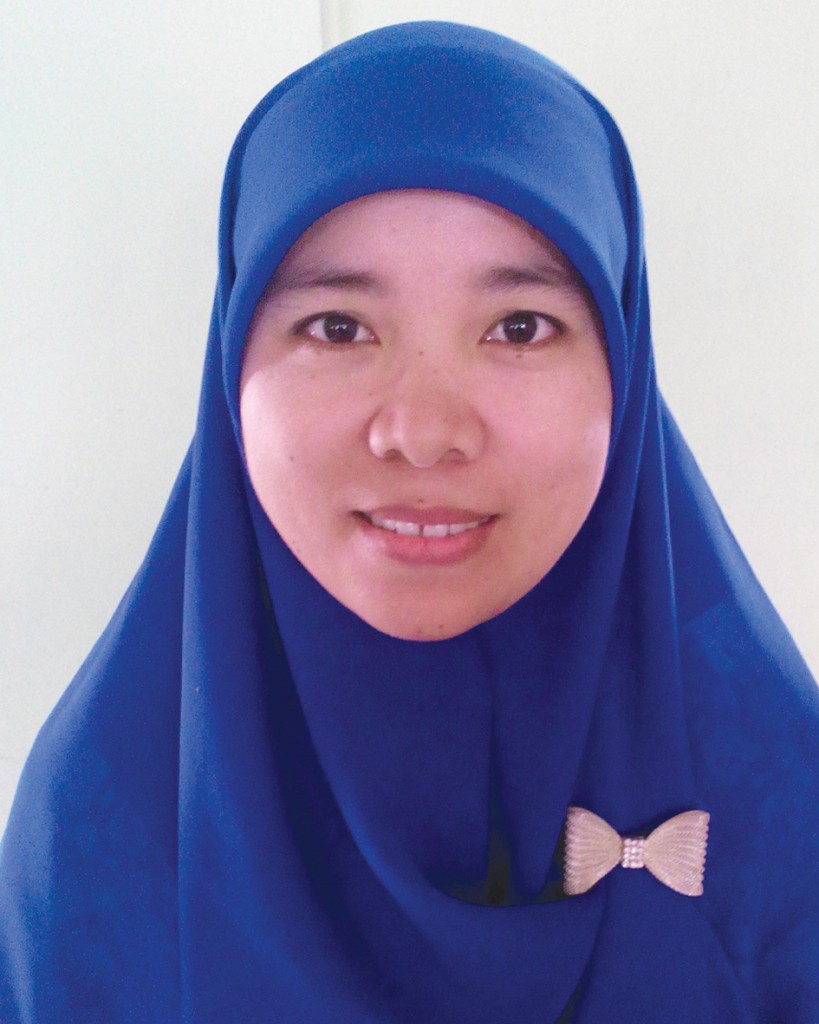 Lela Suri, S.Pd. ( Guru Bahasa Indonesia )